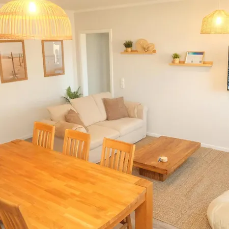 Seestern Strandtraeume - 5 Min Zu Fuss Zum Apartment Kellenhusen